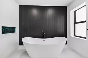 1410 Beta Ct N, West Palm Beach, FL 33406 - Photo 45