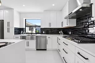 1410 Beta Ct N, West Palm Beach, FL 33406 - Photo 21