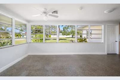 1490 3rd Court, Vero Beach, FL 32960 - Photo 5