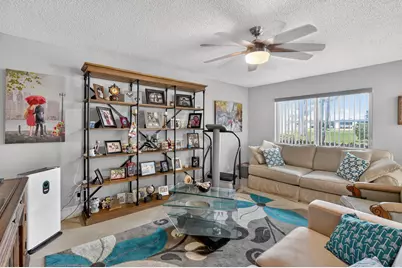 549 Flanders L #549 L, Delray Beach, FL 33484 - Photo 5