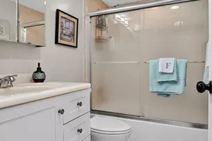 549 Flanders L, Delray Beach, FL 33484 - Photo 11