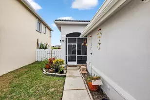 6304 Barton Creek Cir, Lake Worth, FL 33463 - Photo 5