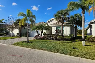 11087 SW Carriage Hill Ln, Port Saint Lucie, FL 34987 - Photo 35