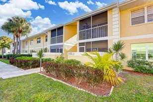 1558 SE Royal Green Cir, Port Saint Lucie, FL 34952 - Photo 27