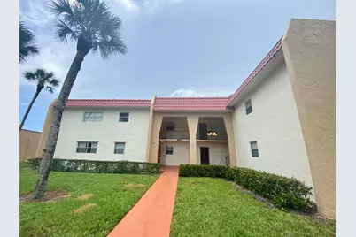 138 Lake Frances Drive, West Palm Beach, FL 33411 - Photo 13