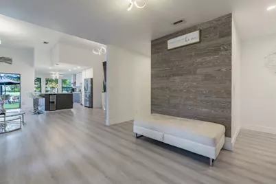 8321 Bonita Isle Dr Drive, Lake Worth, FL 33467 - Photo 15