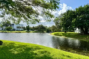 3082 Oakridge U, Deerfield Beach, FL 33442 - Photo 33