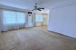 3082 Oakridge U, Deerfield Beach, FL 33442 - Photo 11