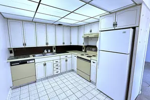 3082 Oakridge U, Deerfield Beach, FL 33442 - Photo 13