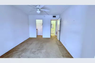 3082 Oakridge U, Deerfield Beach, FL 33442 - Photo 27