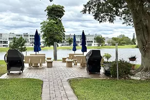 3082 Oakridge U, Deerfield Beach, FL 33442 - Photo 31