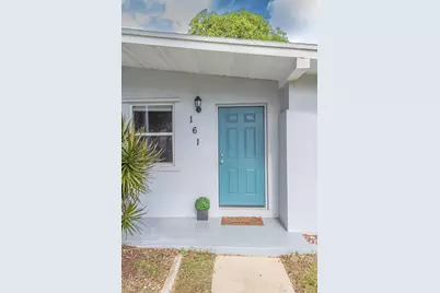 161 SE Bonita Court, Port Saint Lucie, FL 34983 - Photo 3