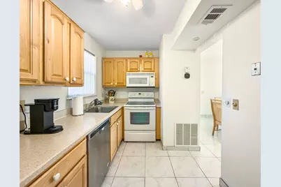 352 Lake Frances Drive, West Palm Beach, FL 33411 - Photo 15