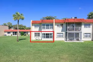 352 Lake Frances Dr, West Palm Beach, FL 33411 - Photo 29