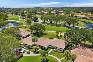 821 Club Dr, Palm Beach Gardens, FL 33418 - Photo 25