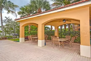 1000 Scotia Dr, Hypoluxo, FL 33462 - Photo 19