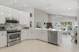 7170 Falls Rd E, Boynton Beach, FL 33437 - Photo 7