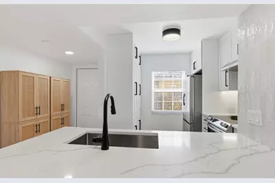 1155 Lake Shore Drive #202, West Palm Beach, FL 33403 - Photo 11