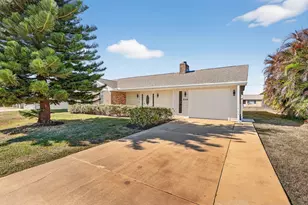 2058 SE Watercrest St, Port Saint Lucie, FL 34984 - Photo 1