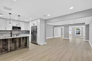 2058 SE Watercrest St, Port Saint Lucie, FL 34984 - Photo 13