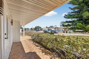 2058 SE Watercrest St, Port Saint Lucie, FL 34984 - Photo 3