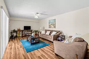 2959 SW Sunset Trace Cir, Palm City, FL 34990 - Photo 7