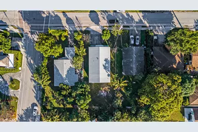 3443 NE 3rd Avenue, Oakland Park, FL 33334 - Photo 7