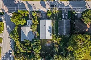 3443 NE 3rd Ave, Oakland Park, FL 33334 - Photo 7