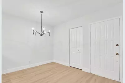 3402 Gardens East Drive #19a, Palm Beach Gardens, FL 33410 - Photo 7