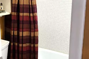 1042 N Dr Dr, Delray Beach, FL 33445 - Photo 23