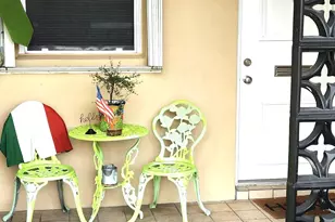 1042 N Dr Dr, Delray Beach, FL 33445 - Photo 3