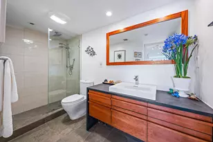 5510 N Ocean Dr, Singer Island, FL 33404 - Photo 29