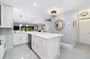 21160 N Juego Circle, Boca Raton, FL 33433 - Photo 7