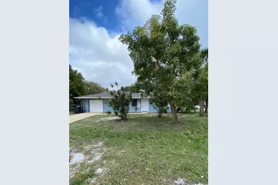 1304 Kentucky Avenue, Fort Pierce, FL 34950 - Photo 1