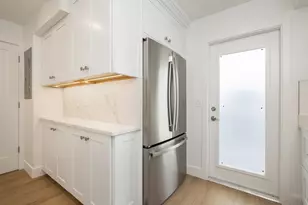 389 S Lake Dr, Palm Beach, FL 33480 - Photo 5