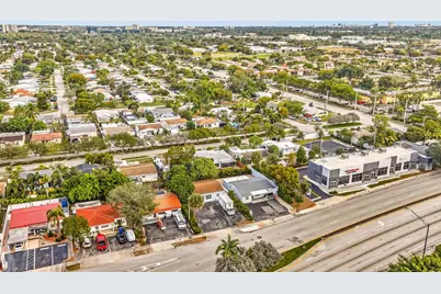 490 NE 51st Street, Oakland Park, FL 33334 - Photo 35