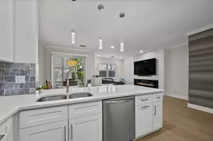 6058 Seminole Gardens Cir, Riviera Beach, FL 33418 - Photo 11