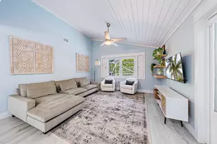 12910 La Rochelle Cir, Palm Beach Gardens, FL 33410 - Photo 7