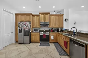 4511 Artesa Way S, Palm Beach Gardens, FL 33418 - Photo 7