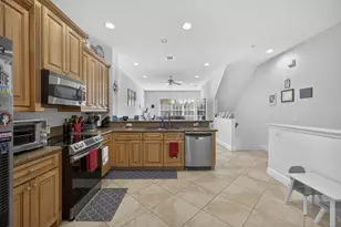 4511 Artesa Way S, Palm Beach Gardens, FL 33418 - Photo 5