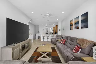 4511 Artesa Way S, Palm Beach Gardens, FL 33418 - Photo 17