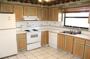 9825 Clusia Tree Dr, Boynton Beach, FL 33436 - Photo 5