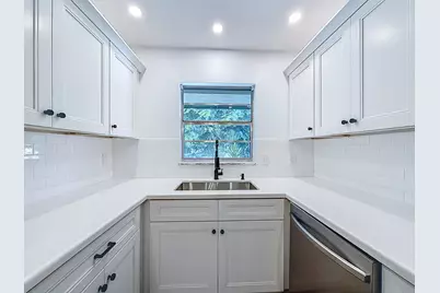 1000 NW 13th Street #201a, Boca Raton, FL 33486 - Photo 9