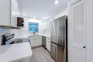 1000 NW 13th St, Boca Raton, FL 33486 - Photo 7