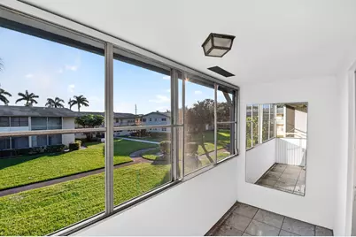 46 Waltham B, West Palm Beach, FL 33417 - Photo 11