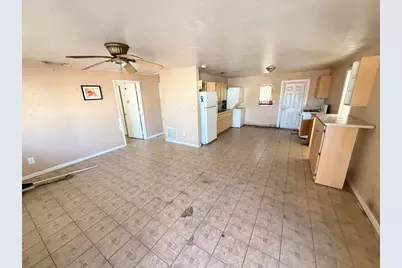 812 N 24th Street, Fort Pierce, FL 34950 - Photo 5