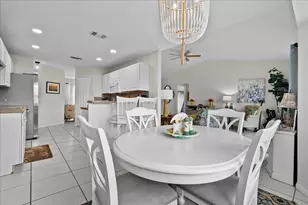 2561 SE Jason Ave, Port Saint Lucie, FL 34952 - Photo 5