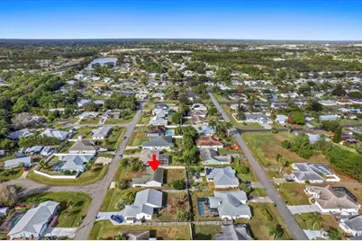 2561 SE Jason Avenue, Port Saint Lucie, FL 34952 - Photo 25
