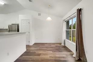 4074 SW Darwin Blvd, Port Saint Lucie, FL 34953 - Photo 9