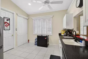 9096 Bay Point Cir, West Palm Beach, FL 33411 - Photo 17